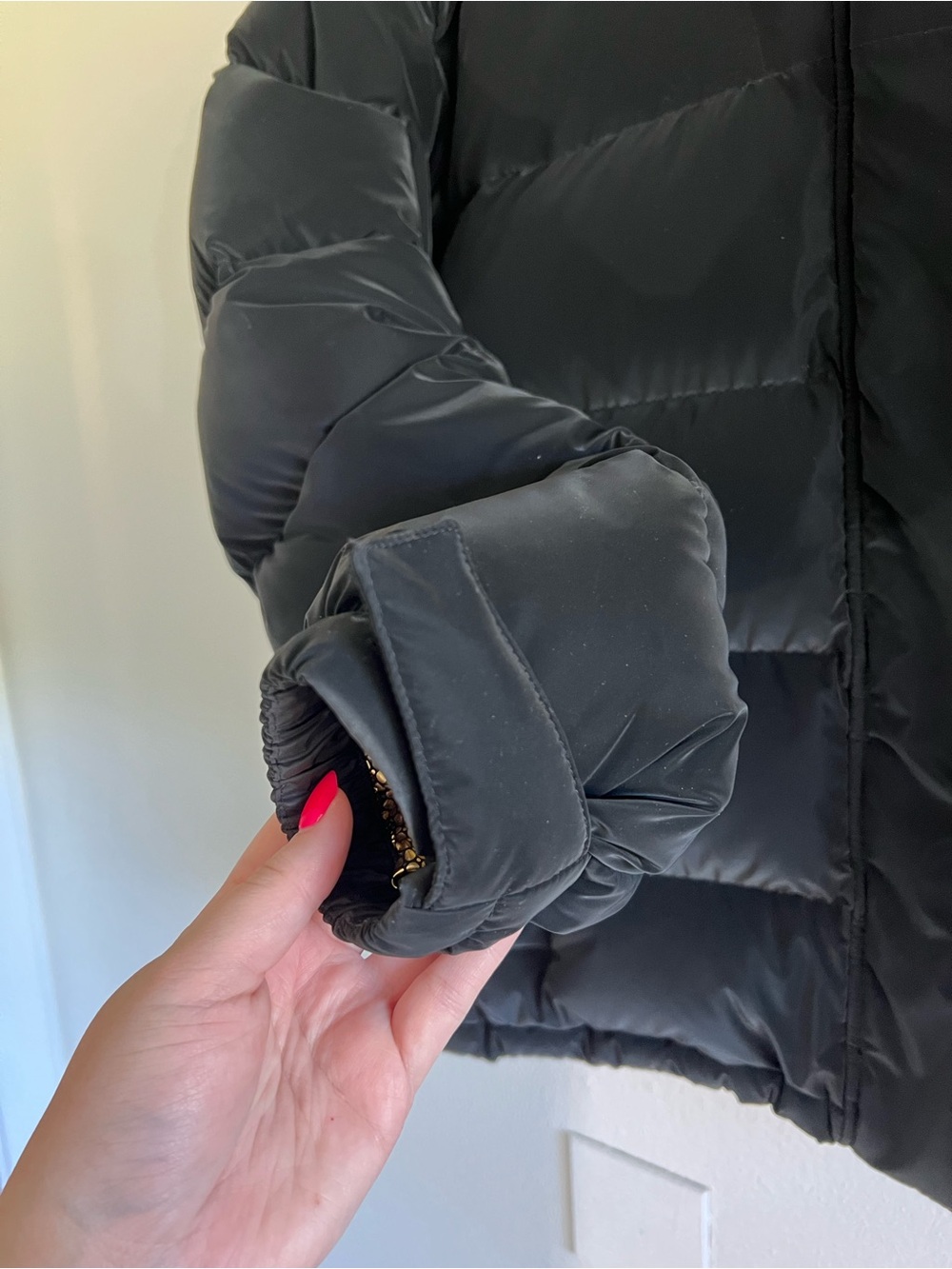 Columbia Black Bulo Point II Down Jacket - Picture 3 of 9